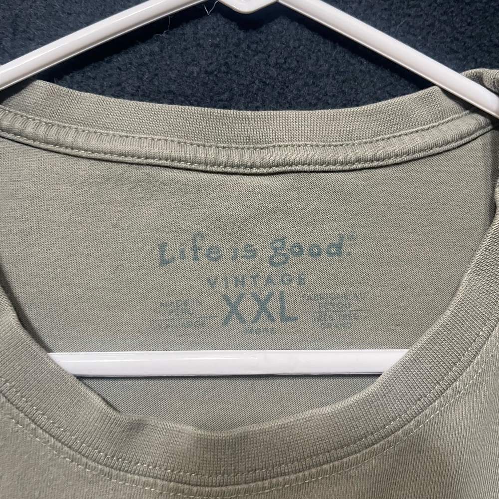 Life Is Good Men's Beige Graphic Tee - Picture 3 of 4